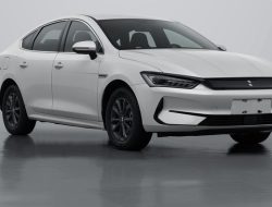 Teknologi Flash Charging BYD yang Mengubah Cara Mengisi Daya Mobil Listrik