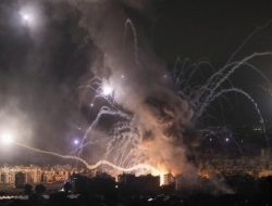 Serangan udara Israel di selatan Lebanon hancurkan infrastruktur vital, Presiden Michel Aoun desak dunia internasional bertindak