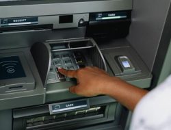 Alasan Lebih Nyaman Mengambil Uang